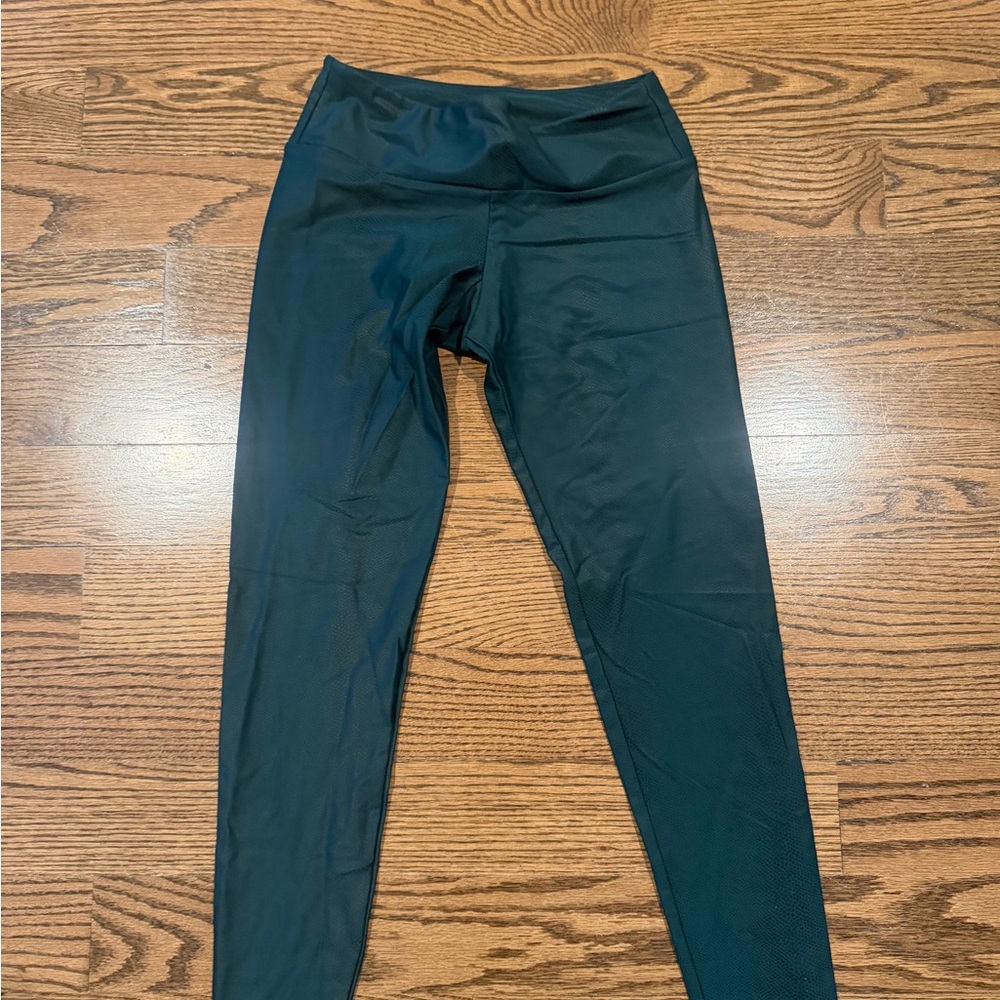 Onzie Deep Teal leggings